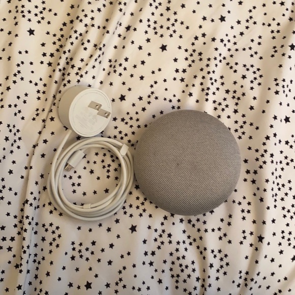 White google home mini